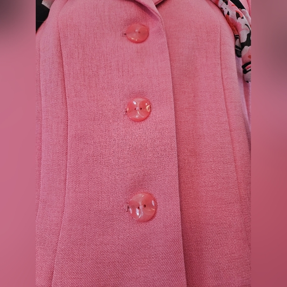 Le Suit Grapefruit 3pc Formal Set - Picture 2 of 16
